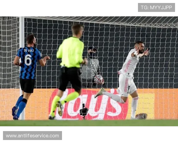 屡失良机仍造杀机劳塔罗9射5遭封，锋线双星持续施压